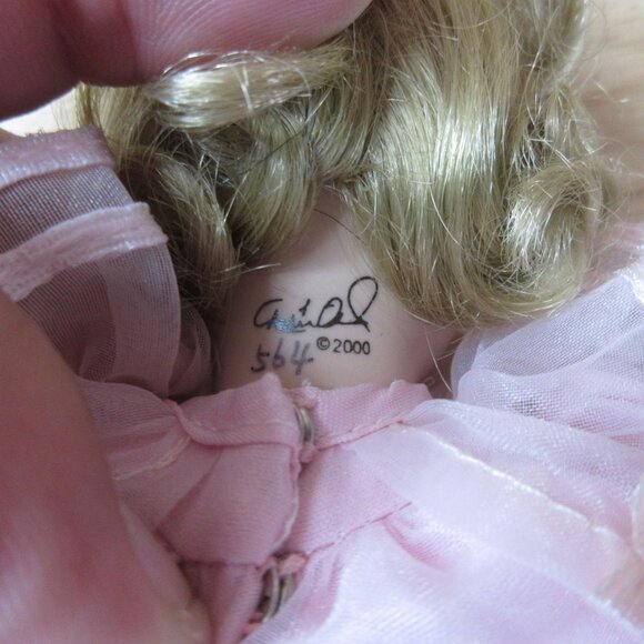 Marie Osmond Tiny Tot Porcelain 8" Sitting Doll Vintage 2000 - Picture 8 of 8